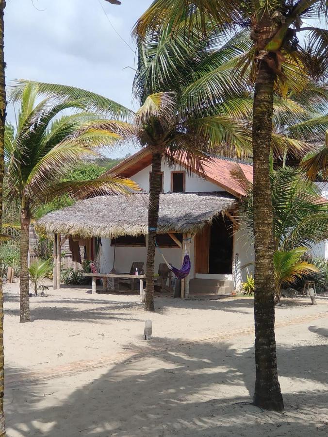 Beach Front Bungalows At The Coconut กานัว ภายนอก รูปภาพ